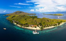 Komodo Resort 4*